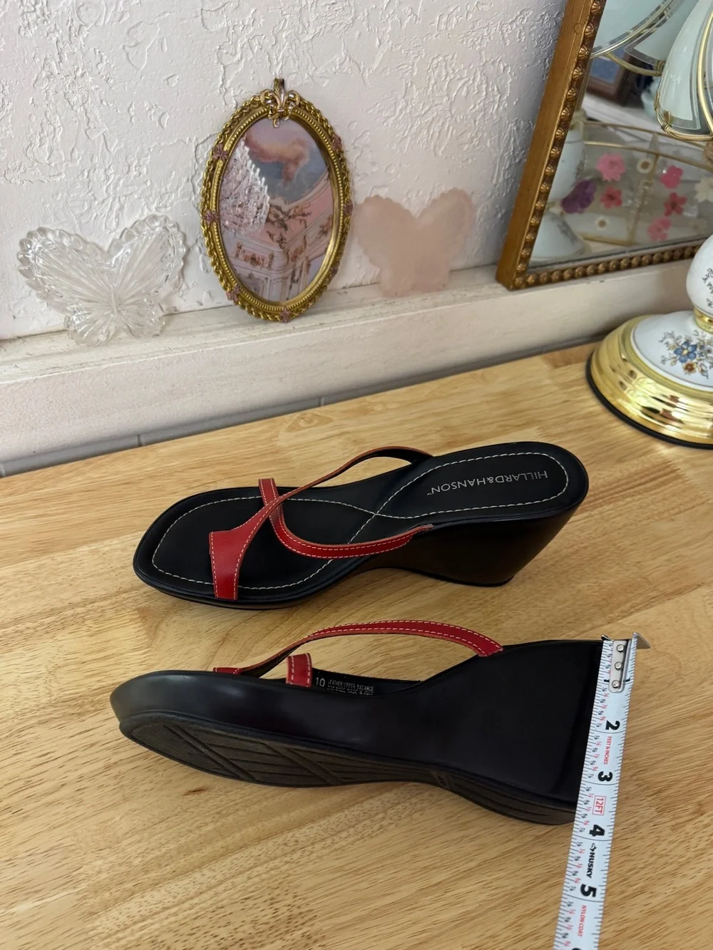 2000’s Hillard & Hanson Chunky Strappy Wedge Sandals Y2K Thong Heels Whimsy Cute